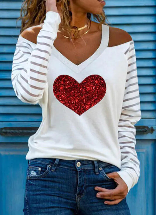 Kaos Jantung V Off-Shoulder untuk Wanita