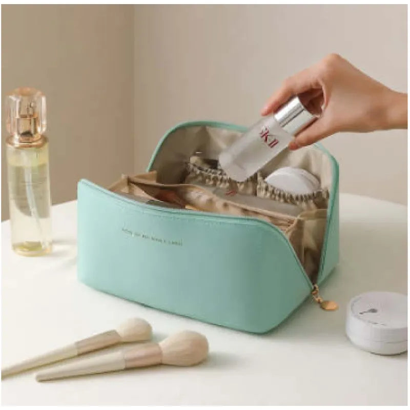 Tas Penyimpanan Makeup untuk Perjalanan
