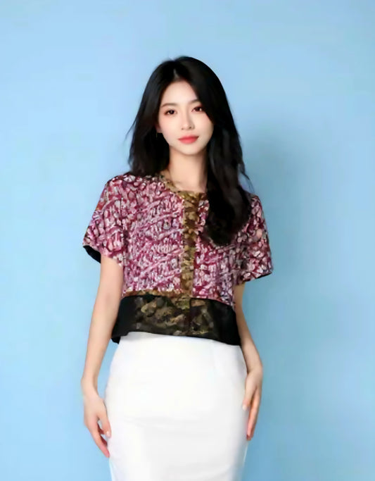 Nayla T-Shirt with Short Sleeve