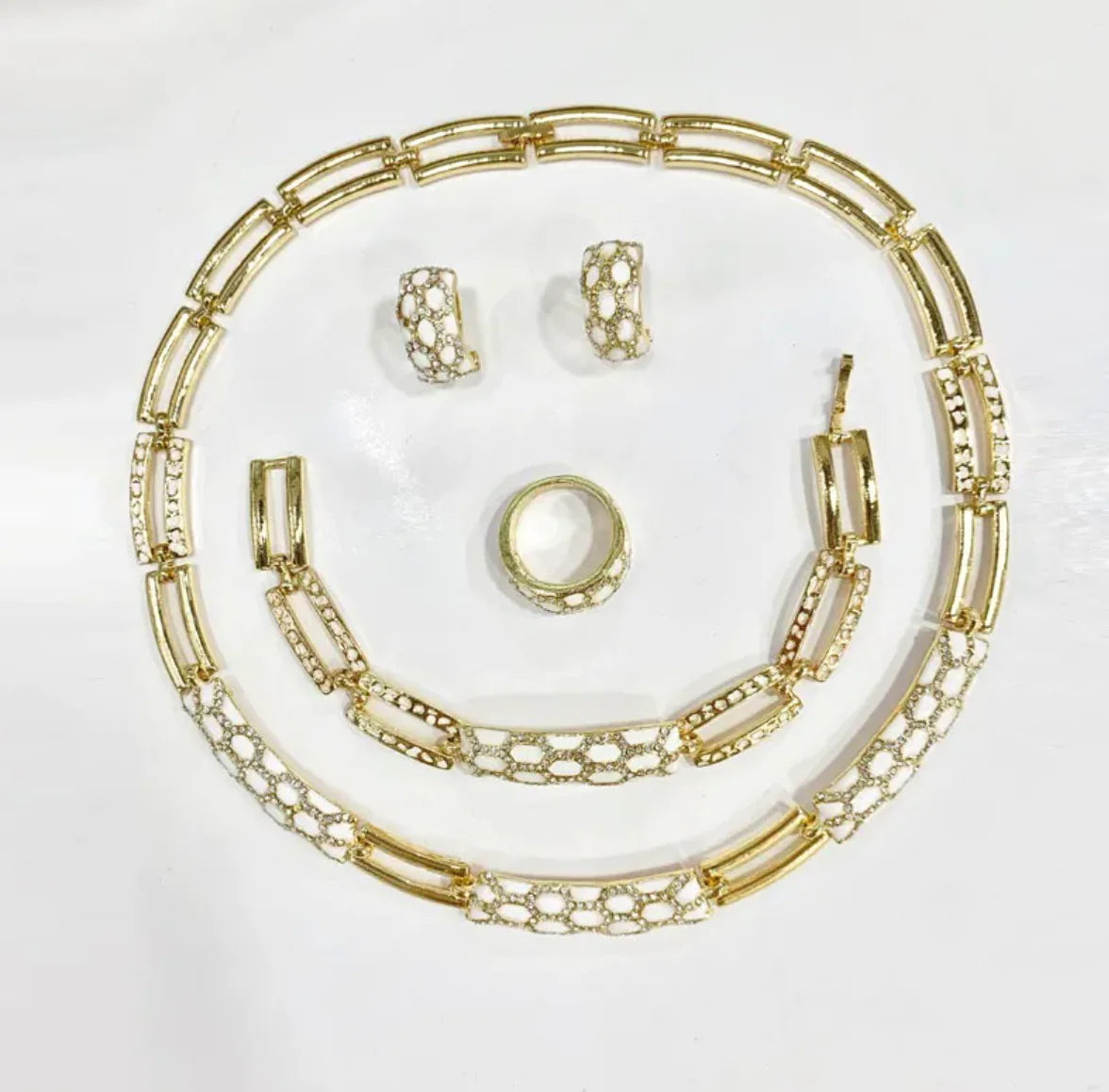Indonesia Elegance Jewelry Set