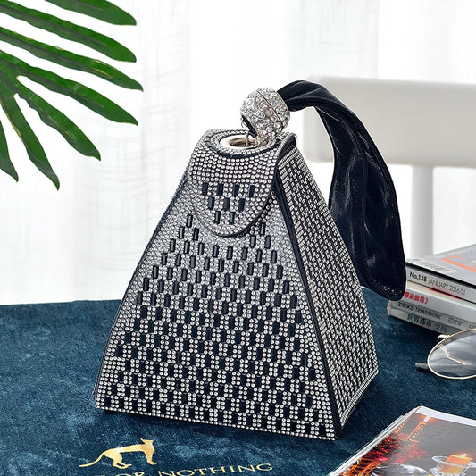 Makasi Triangle Handbag