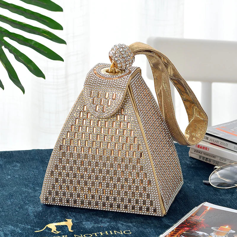 Makasi Triangle Handbag